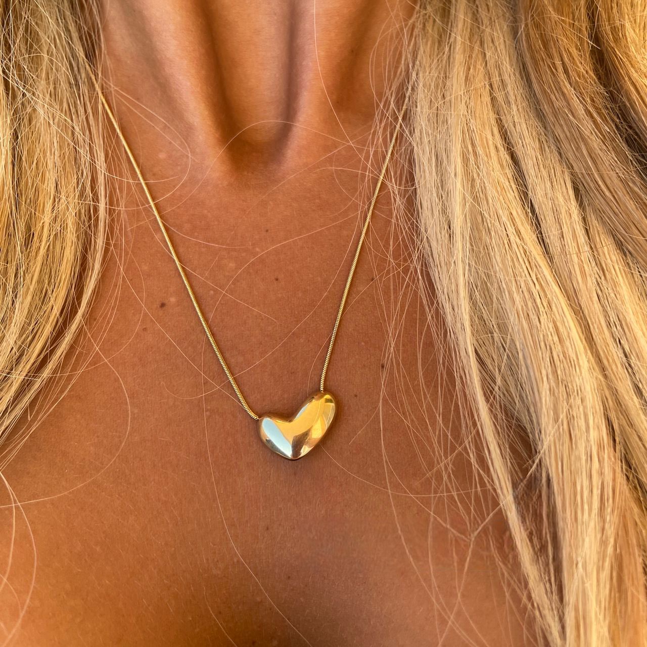  Golden Heart Pendant