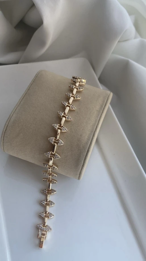  Arrow Link Bracelet