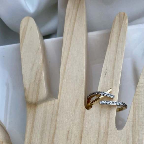 Cross Zircon Ring