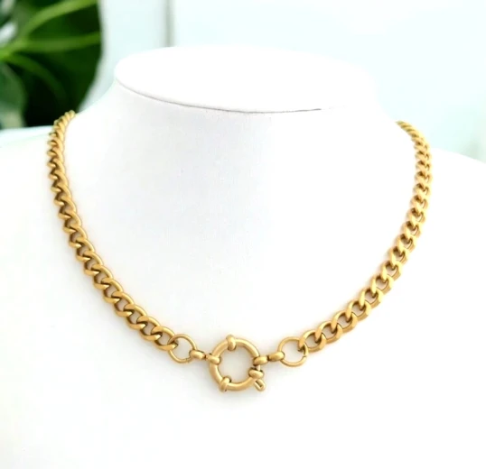 Zina Necklace