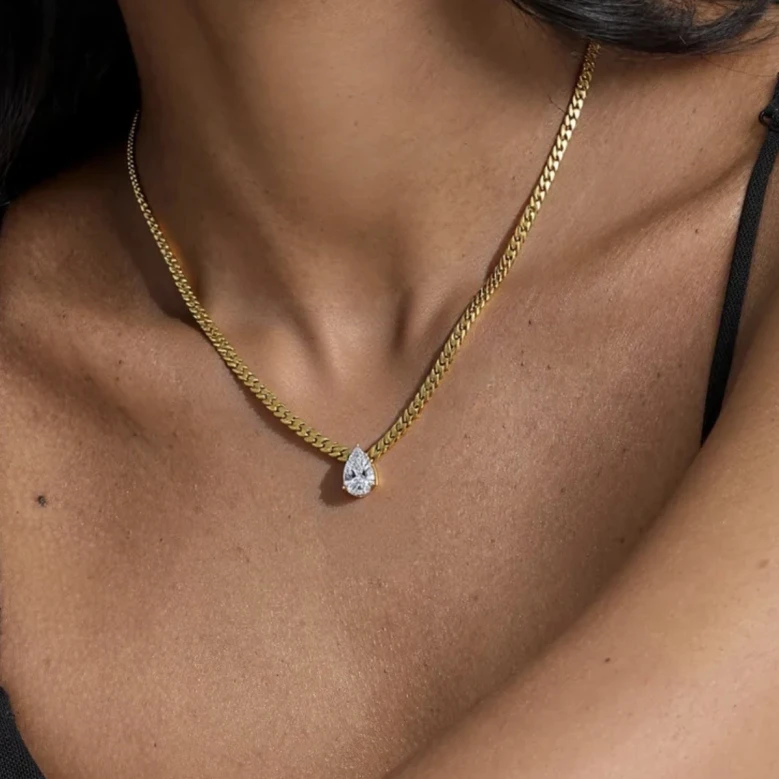 Teardrop Zircon Necklace